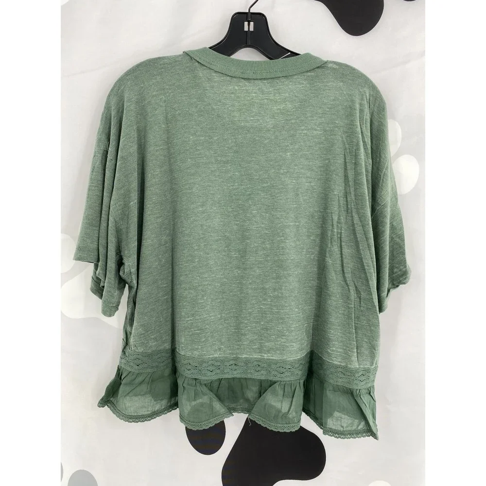 Free People NWT Fall in Love Lace Inset Ruffle Bottom Tee Washed Army Medium New - Picture 3 of 10